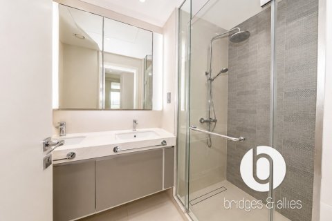 Apartment in EMAAR Beachfront, Dubai Harbour, Dubai 2 bedrooms, 119 sq.m. № 137719 - photo 6