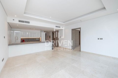 Appartement à Business Bay, Dubai, 1 chambre, 101.54 m², № 138637