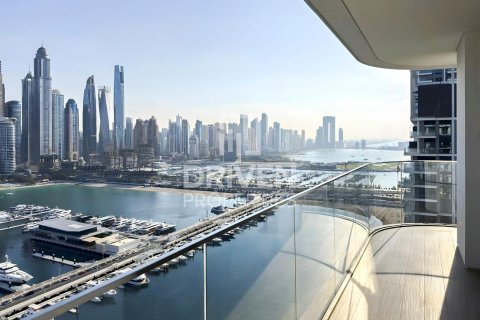 Apartment in EMAAR Beachfront, Dubai Harbour, Dubai 3 bedrooms, 178.19 sq.m. № 136703 - photo 14