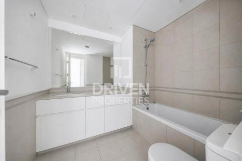 Appartement à Zahra Apartments, Town Square, Dubai, 3 chambres, 130.81 m², № 136713 - photo 13