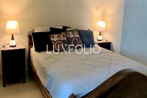 Снять в аренду квартиру в The Lofts, Даунтаун Дубай (Даунтаун Бурдж Дубай), Дубай: 1 спальня, 76м², № 46387 - фото 7