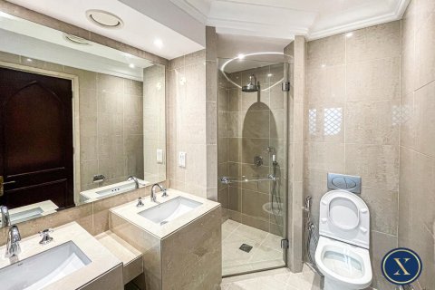 Снять в аренду квартиру в Даунтаун Дубай (Даунтаун Бурдж Дубай), Дубай: 2 спальни, 143м², № 46398 - фото 15