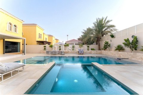 فيلا في Legacy, Jumeirah Park, دبي 3 غرف نوم, 295 م² رقم 43209 - صورة 26