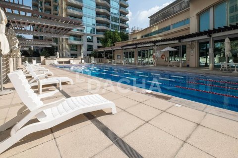 Apartamento en Emaar 6 Towers, Dubai Marina, Dubai, 1 dormitorio, 143 m², № 110390 - foto 3