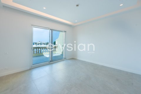 Townhouse in Marina Residences, Palm Jumeirah, Dubai 3 bedrooms, 380 sq.m. № 38075 - photo 15