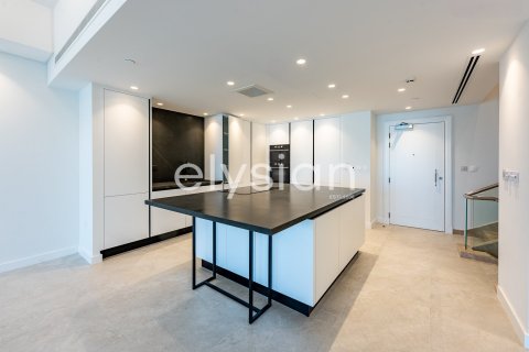 Townhouse in Marina Residences, Palm Jumeirah, Dubai 3 bedrooms, 380 sq.m. № 38075 - photo 16