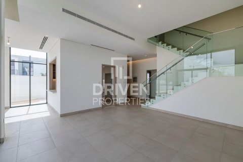 Вилла в Murooj Al Furjan, Al Furjan, Дубай, 4 спальни, 353.87м², № 136833