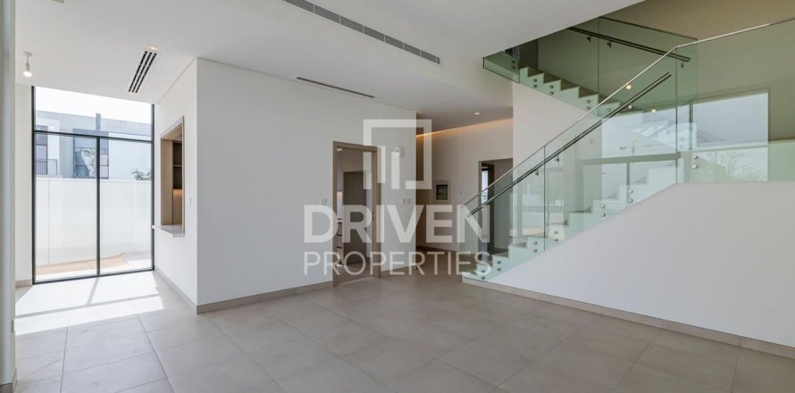 Вилла в Murooj Al Furjan, Al Furjan, Дубай, 4 спальни, 353.87м², № 136833