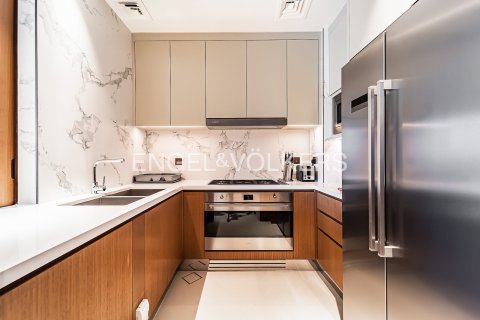 Apartment in Downtown Dubai (Downtown Burj Dubai), Dubai 3 bedrooms, 146 sq.m. № 97234 - photo 10