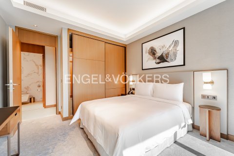 Apartment in Downtown Dubai (Downtown Burj Dubai), Dubai 3 bedrooms, 146 sq.m. № 97234 - photo 13