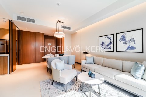 Apartment in Downtown Dubai (Downtown Burj Dubai), Dubai 3 bedrooms, 146 sq.m. № 97234 - photo 4