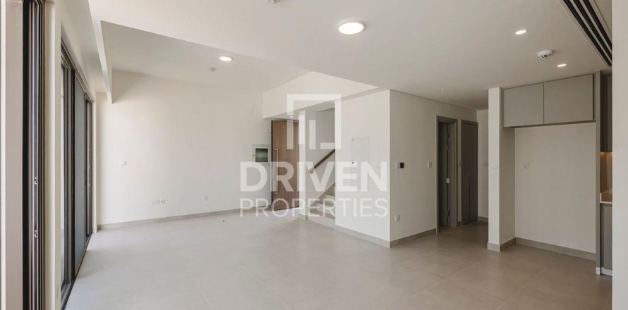 Villa à The Valley, Dubai, 3 chambres, 174.01 m², № 138375
