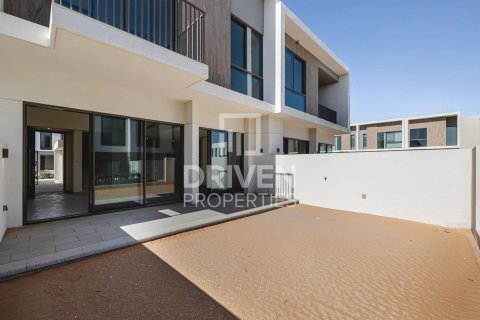 Villa à The Valley, Dubai, 3 chambres, 174.01 m², № 138375 - photo 17