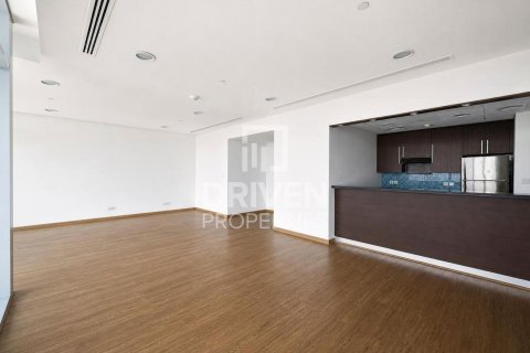Снять в аренду квартиру в DIFC, Дубай: 2 спальни, 171.96м², № 128161 - фото 3