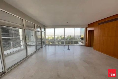 Apartment in Dubai 2 bedrooms, 188.7 sq.m. № 111872