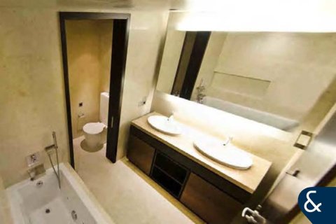 Appartement à Downtown Dubai (Downtown Burj Dubai), Dubai, 2 chambres, 191 m², № 88953 - photo 12