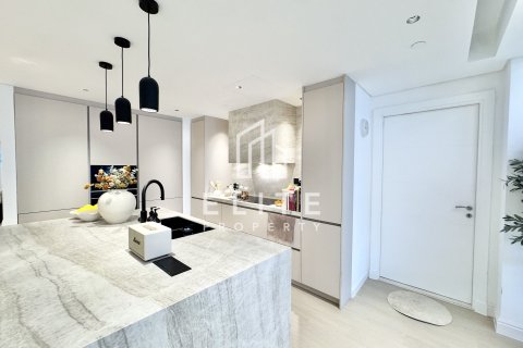 Apartment in Marina Residences, Palm Jumeirah, Dubai 2 bedrooms, 188 sq.m. № 139011 - photo 4