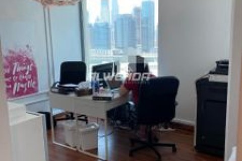 Bureau à Business Bay, Dubai, 100 m², № 3481
