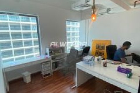 Oficina en Business Bay, Dubai, 100 m², № 3481 - foto 9
