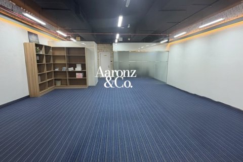 Office in Business Bay, Dubai 151 sq.m. № 114456 - photo 4