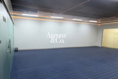 Office in Business Bay, Dubai 151 sq.m. № 114456 - photo 7