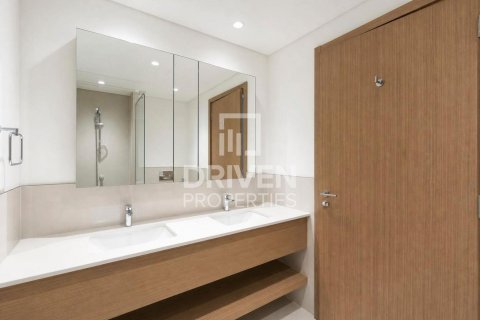 Снять в аренду квартиру в Creek Beach, Dubai Creek Harbour (The Lagoons), Дубай: 2 спальни, 95.5м², № 128538 - фото 15