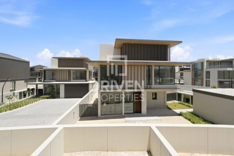 Таунхаус в Nad Al Sheba 1, Nadd Al Sheba, Дубай, 3 спальни, 185.62м², № 141071