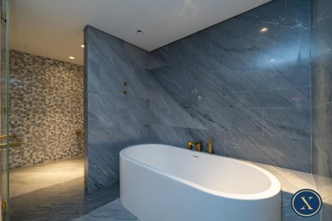 Снять в аренду квартиру в FIVE Palm Jumeirah, Пальма Джумейра, Дубай: 3 спальни, 216м², № 46306 - фото 12