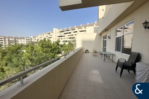 Квартира в Motor City, Дубай, 2 спальни, 177м², № 91372