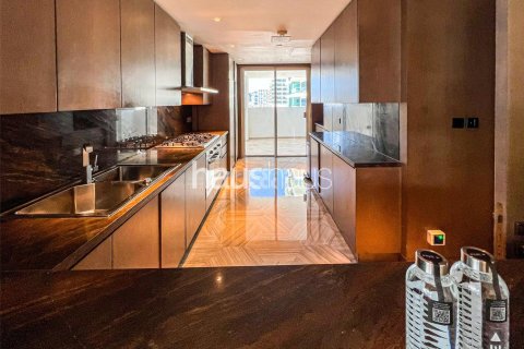 Снять в аренду квартиру в FIVE Palm Jumeirah, Пальма Джумейра, Дубай: 4 спальни, 545м², № 44982 - фото 4