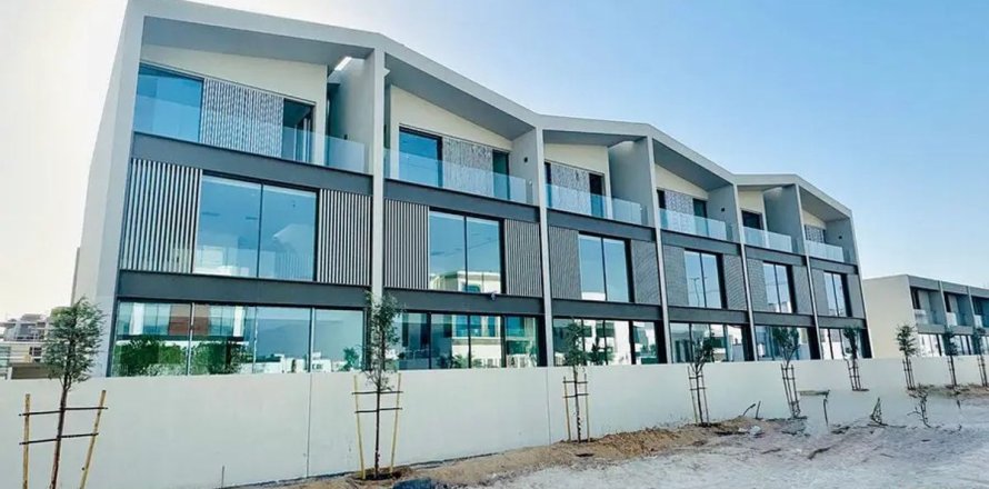 Adosado en Dubai, 3 dormitorios, 276 m², № 84118