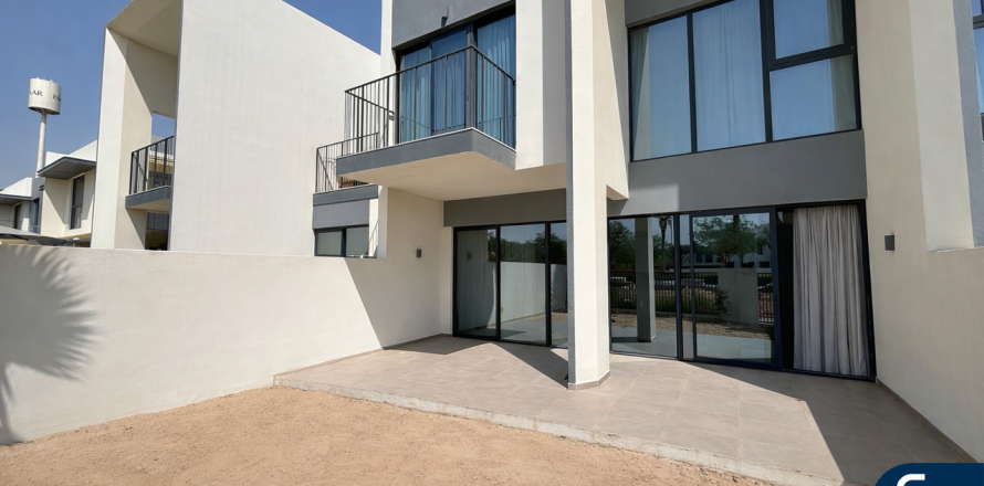 Townhouse in The Valley, Dubai 3 bedrooms, 192 sq.m. № 98380