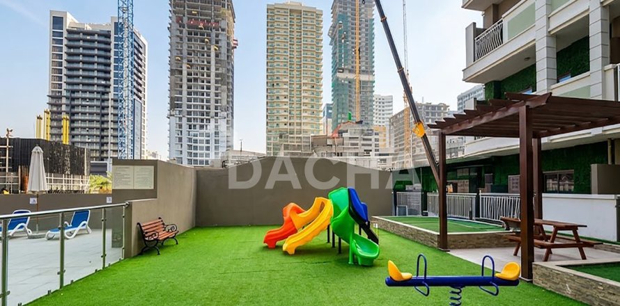 Apartment in Jumeirah Village Circle, Dubai 2 bedrooms, 149 sq.m. № 137964