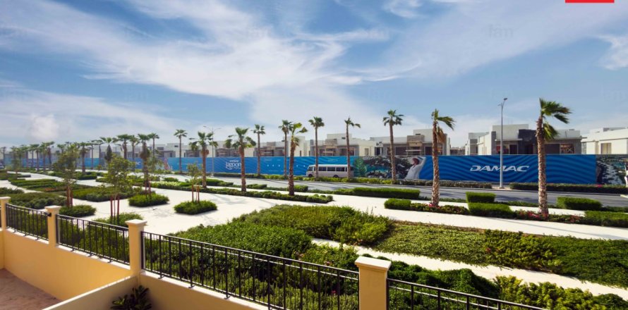 Adosado en Dubai, 4 dormitorios, 144 m², № 137926