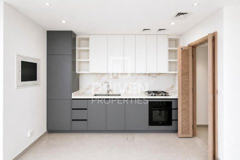 Снять в аренду квартиру в Бизнес-Бэе, Дубай: 1 спальня, 90.21м², № 128509 - фото 3