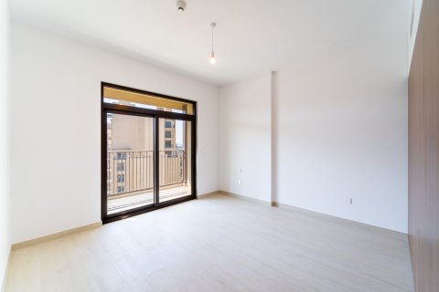 Apartment in Umm Suqeim, Dubai 3 bedrooms, 172 sq.m. № 97009 - photo 14