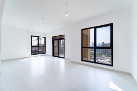 Apartment in Umm Suqeim, Dubai 3 bedrooms, 172 sq.m. № 97009 - photo 5