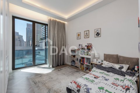 Купить квартиру в Azure, Дубай Марина, Дубай: 3 спальни, 193м², № 111618 - фото 12