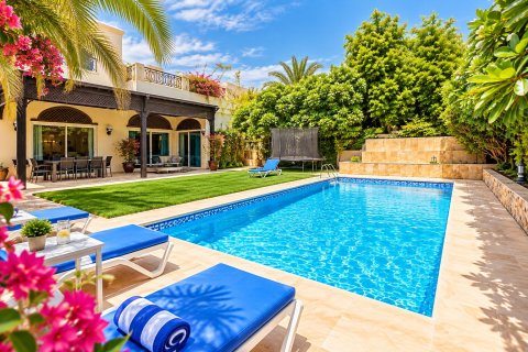 Villa à Jumeirah Park, Dubai, 5 chambres, 471 m², № 142150