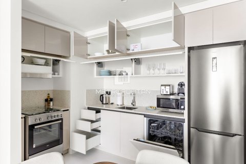 Apartment in EMAAR Beachfront, Dubai Harbour, Dubai 1 bedroom, 68 sq.m. № 74019 - photo 15