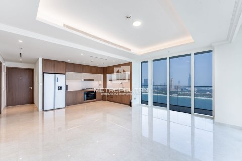 Apartment in EMAAR Beachfront, Dubai Harbour, Dubai 3 bedrooms, 178 sq.m. № 73425 - photo 3