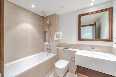 Apartment in EMAAR Beachfront, Dubai Harbour, Dubai 3 bedrooms, 178 sq.m. № 73425 - photo 17