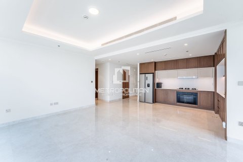 Apartment in EMAAR Beachfront, Dubai Harbour, Dubai 3 bedrooms, 178 sq.m. № 73425 - photo 5