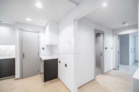 Apartment in Bahar, Jumeirah Beach Residence, Dubai 2 bedrooms, 121 sq.m. № 73414 - photo 28